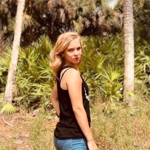 Meet your Posher, Laverda